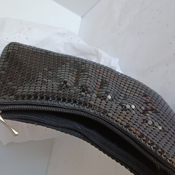 Metal Mesh Black Evening Purse - Picture 6 of 8